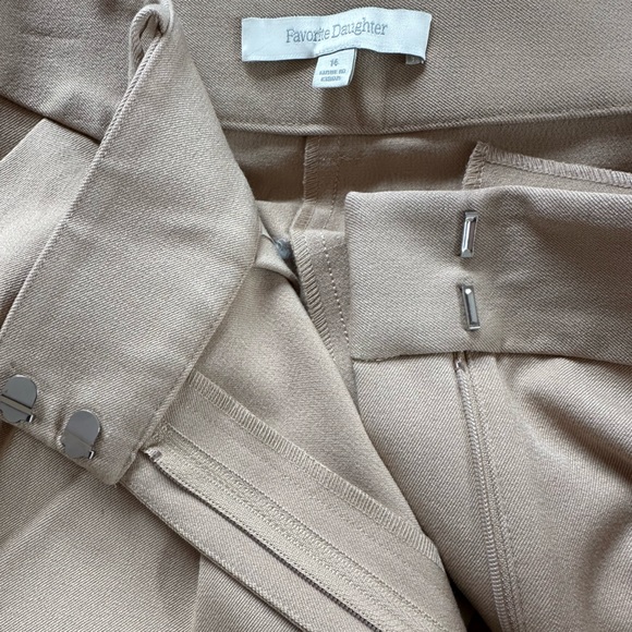 New favorite daughter the favorite pant in beige 14 - Picture 9 of 12